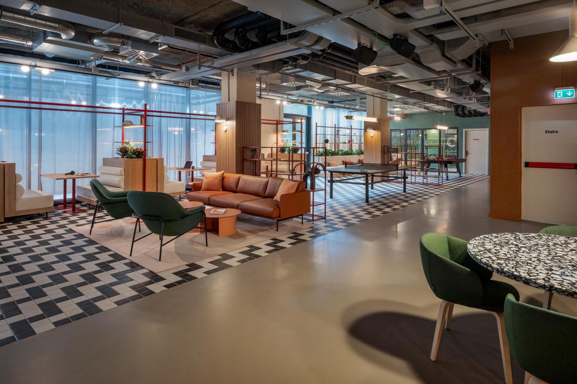 Aparthotel The Social Hub Extended *